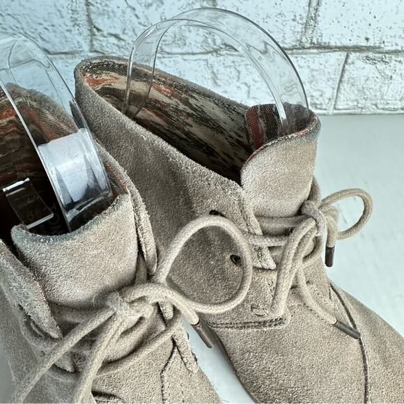 TOMS Booties Wedge Heel Suede Lace Up Ankle Boot Gray Brown 7 - Picture 10 of 13